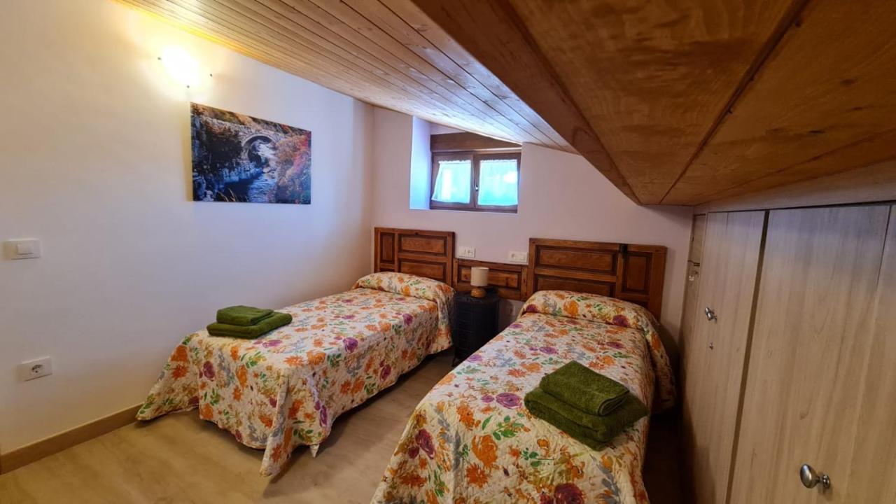 Casa Rural Los 7 Pinos De Gredos Navarredonda Esterno foto